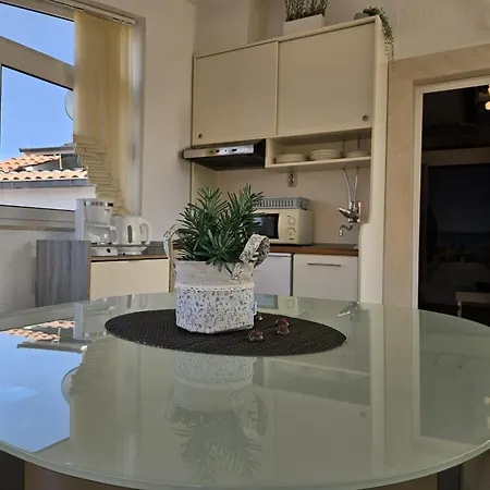 Apartment Cherry-Old Town