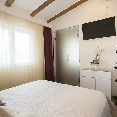 Cherry-old Town Spalato