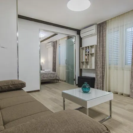 Cherry-old Town Spalato