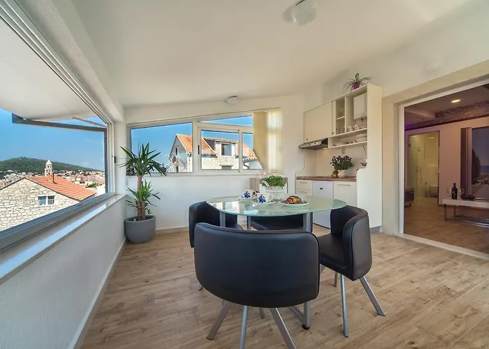 Cherry-old Town * Split