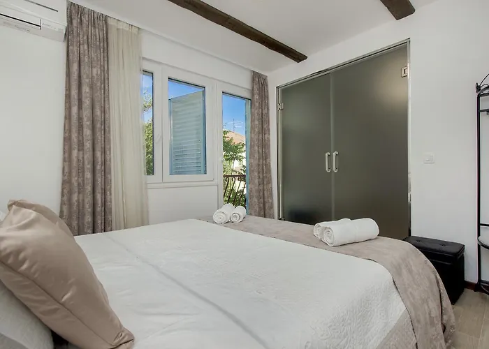 Cherry-old Town * Split