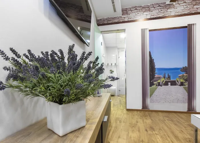 Cherry-old Town * Split